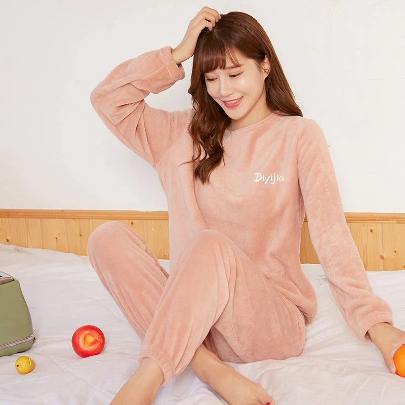 Freya Sutcliffe | Soft Fleece Pajama Set With Long Sleeves