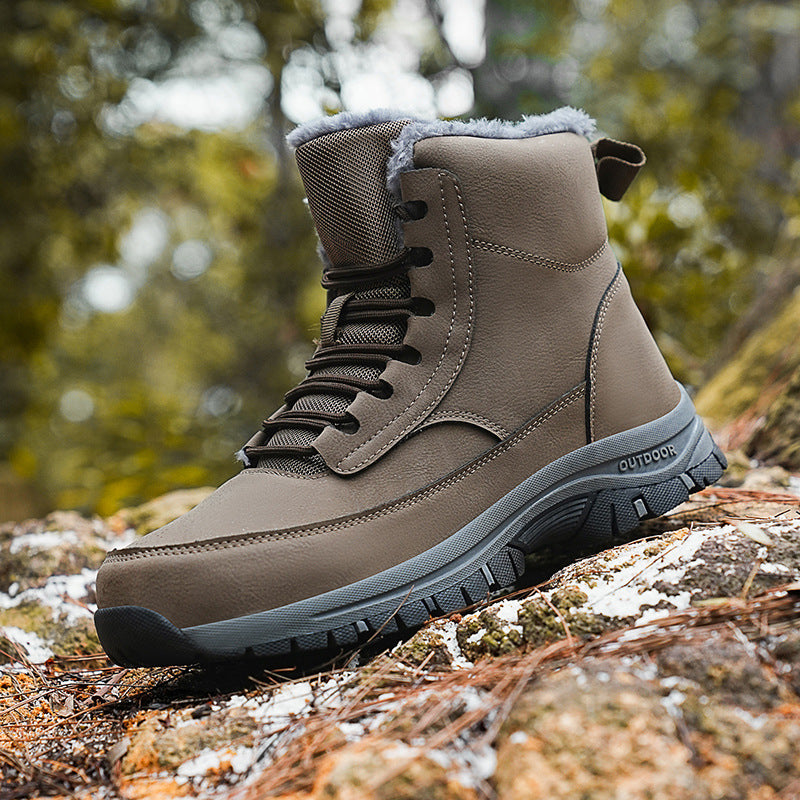 Duncan Pembroke | Fleece-Lined Lace-Up Snow Boots
