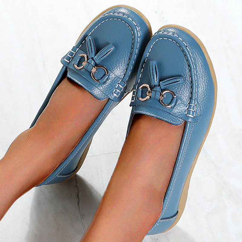 Cassandra Nightingale | Tasselled Leather Loafers