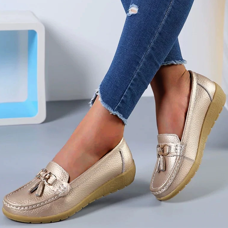 Cassandra Nightingale | Tasselled Leather Loafers