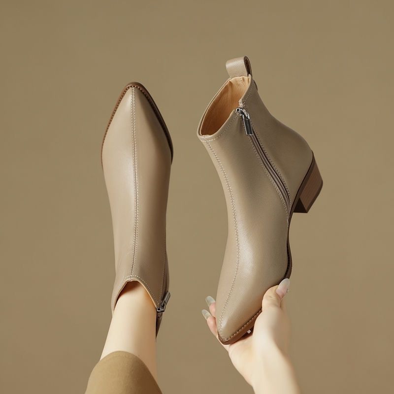 Phoebe Ainscough | Pointed-Toe Ankle Boots With Side Zip