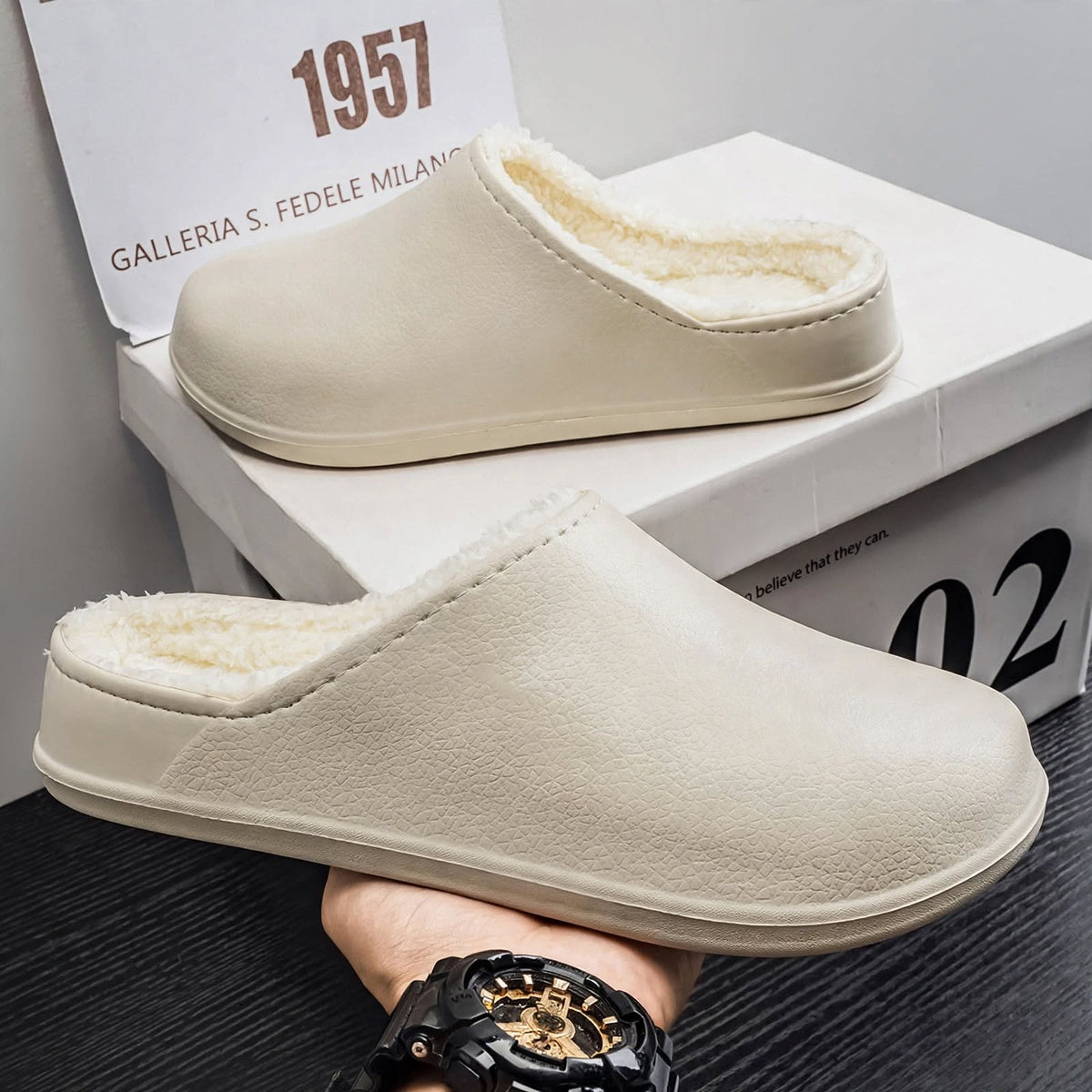 Ellis Thornbury | Fleece-Lined Slippers With Waterproof Sole