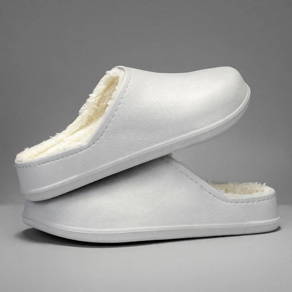 Ellis Thornbury | Fleece-Lined Slippers With Waterproof Sole