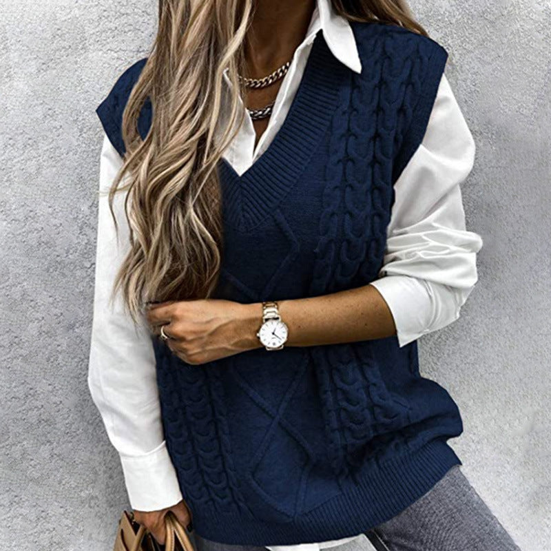 Harriet Baker | Cable Knit V-Neck Sweater Vest