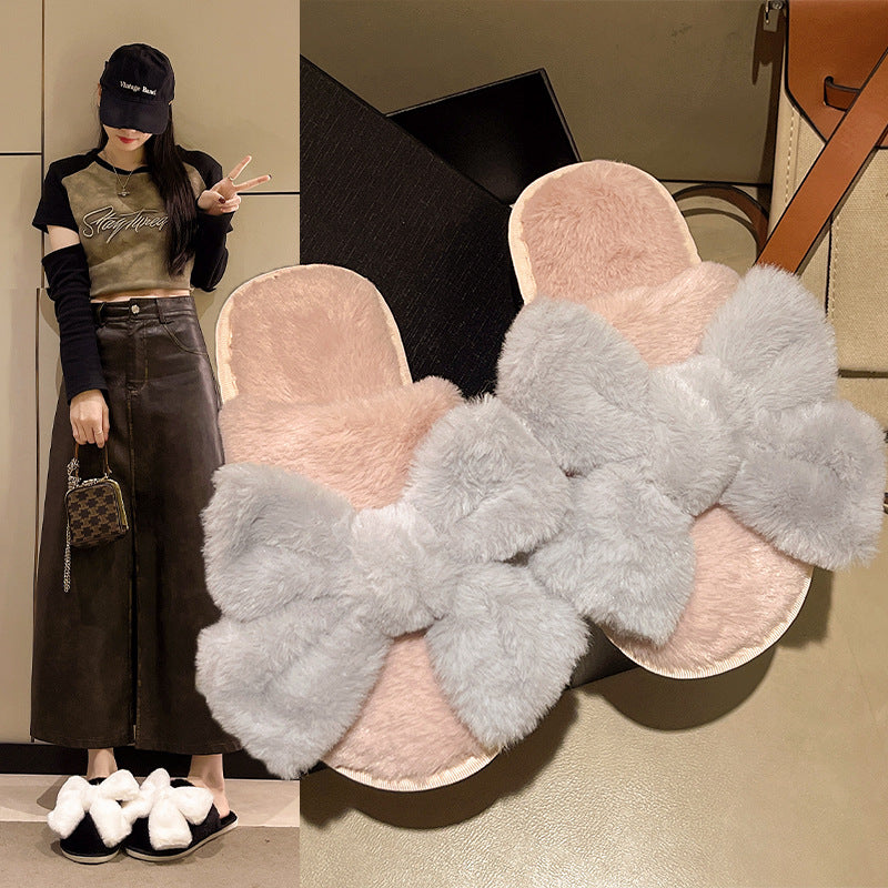 Phoebe Kingston | Faux Fur Bow Slippers