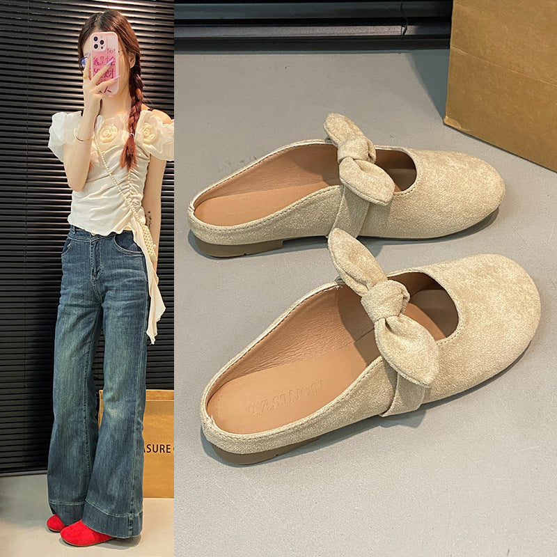 Isla Bramwell | Bow Detail Mule Slippers