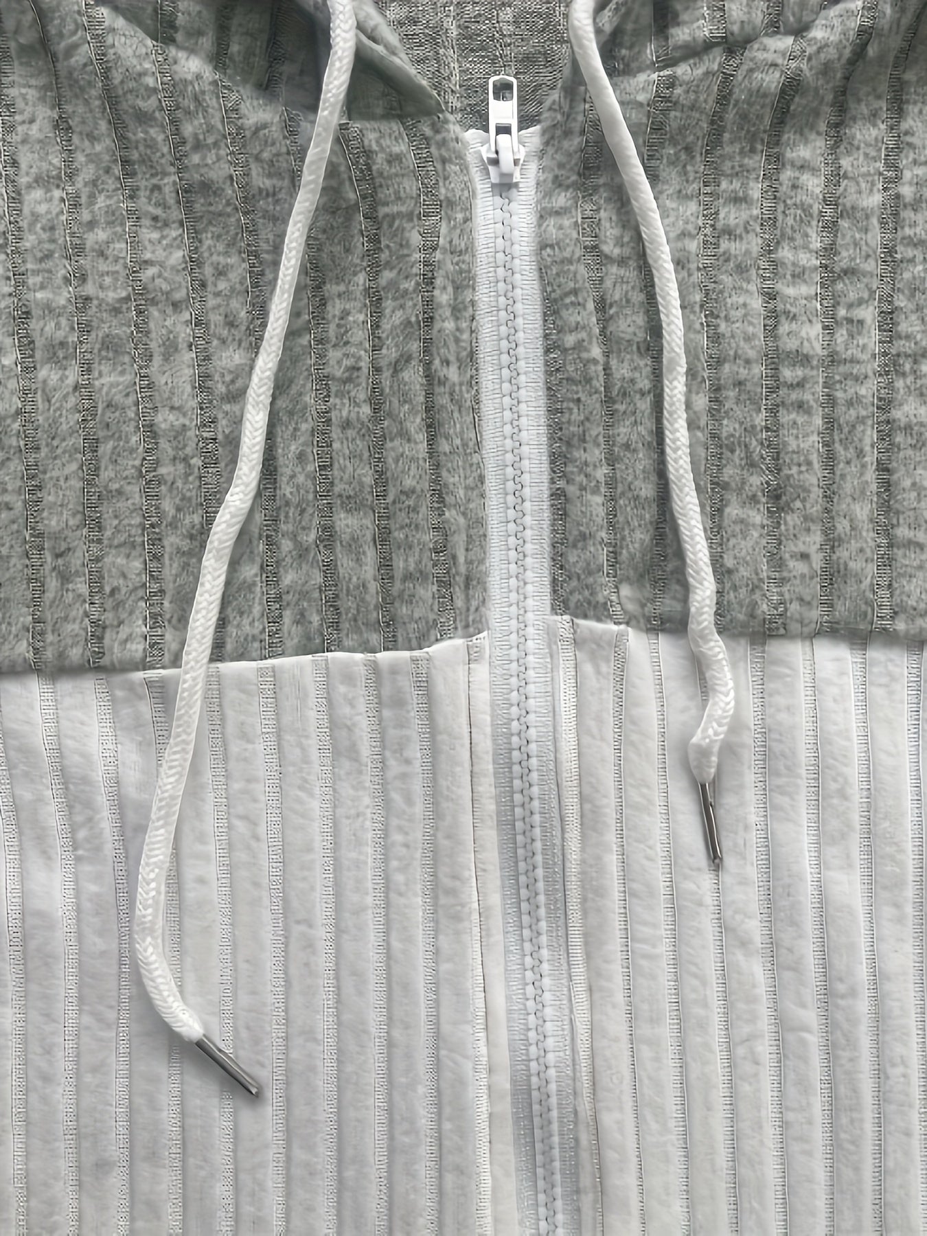 Wilhelmina Ashby | Textured Colour-Block Hooded Jacket