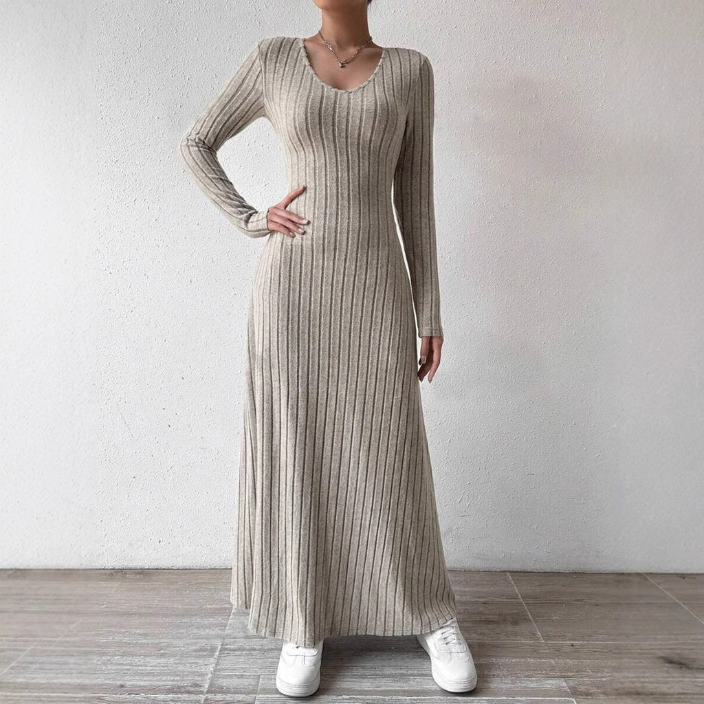 Ophelia Marchbank | Ribbed Knit Maxi Dress With V-Neck Detail