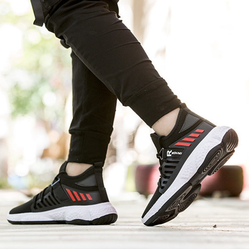 Duncan Ellery | White Mesh Sports Sneakers For Men