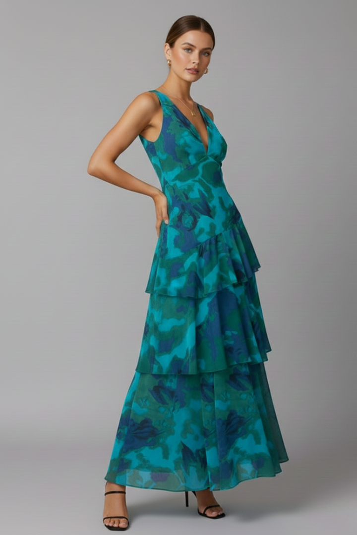 Clara Whitfield | Floral Tiered Maxi Dress With V-Neck