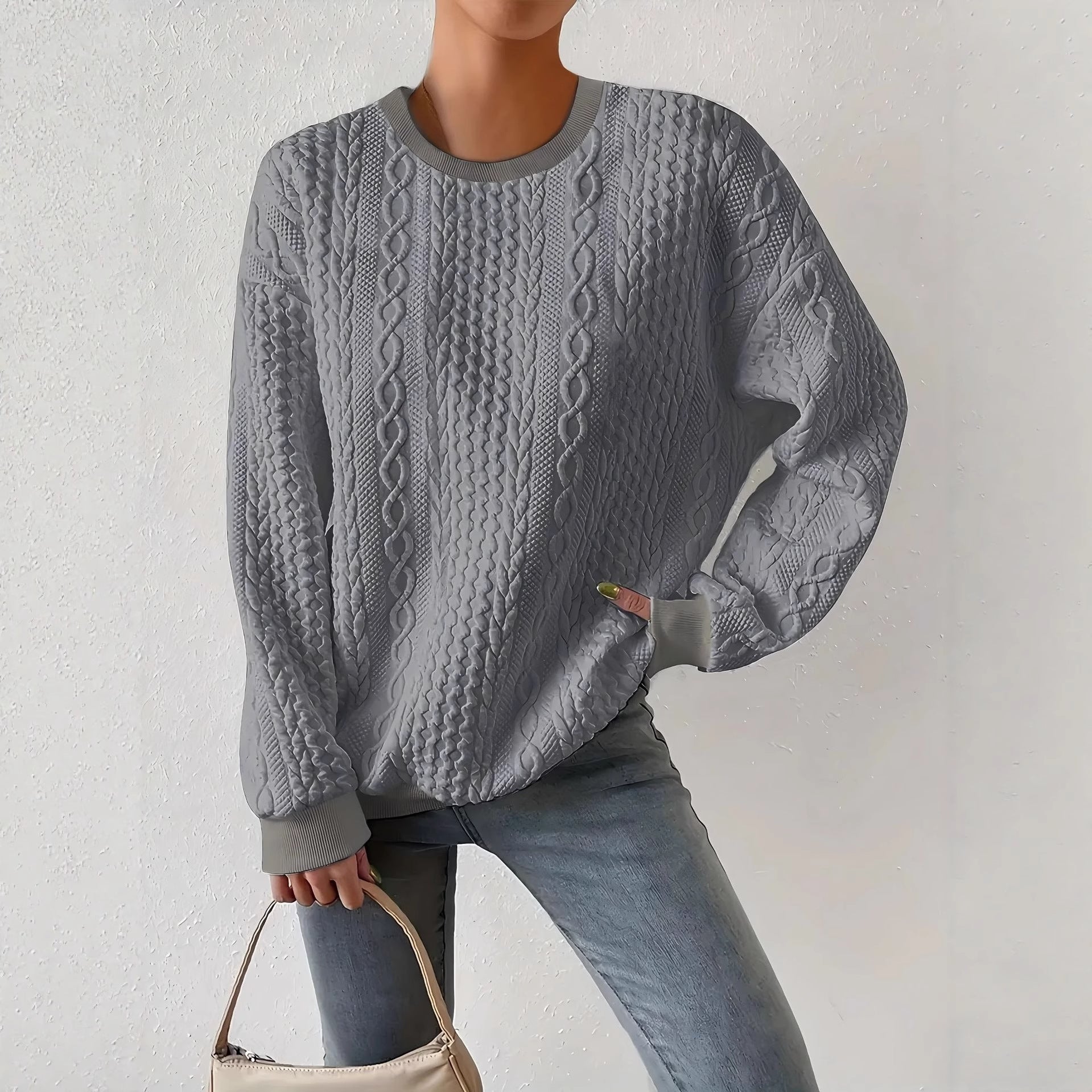 Georgina Wright | White Cable Knit Crew-Neck Sweater