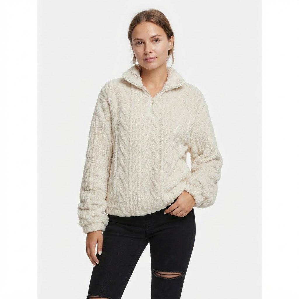 Cordelia Blackwood | Cable-Knit Fleece Half-Zip Pullover