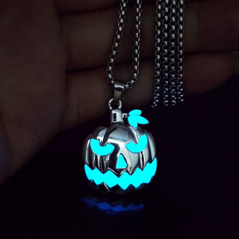 Beatrice Harrison | Glowing Pumpkin Halloween Necklace