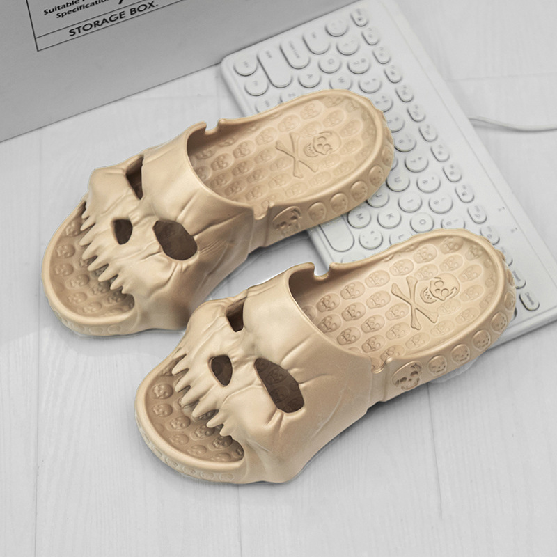 Nigel Trevelyan | Skull-Face Halloween Slippers
