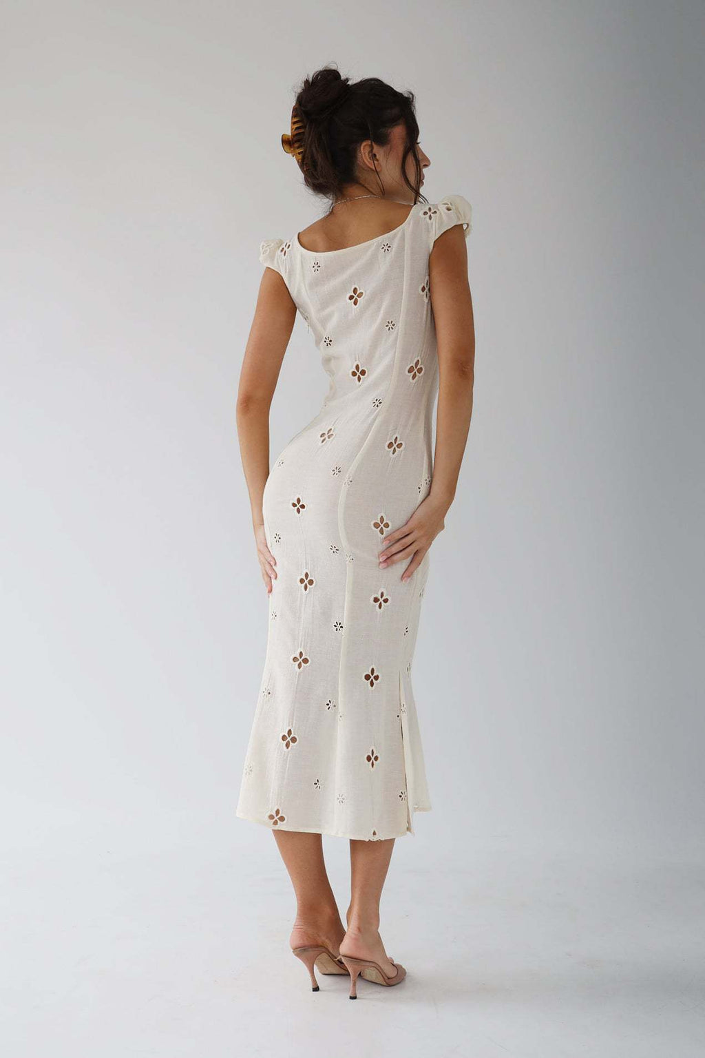 Marianne Huxley | Fitted Mermaid Formal Dress With Floral Cut-Out