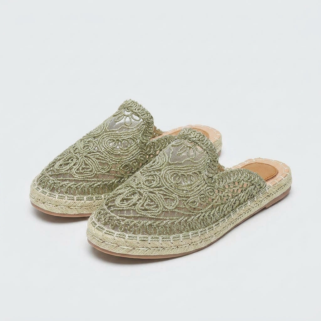 Florence Hall | Round Toe Hollow-Out Slippers - Gold