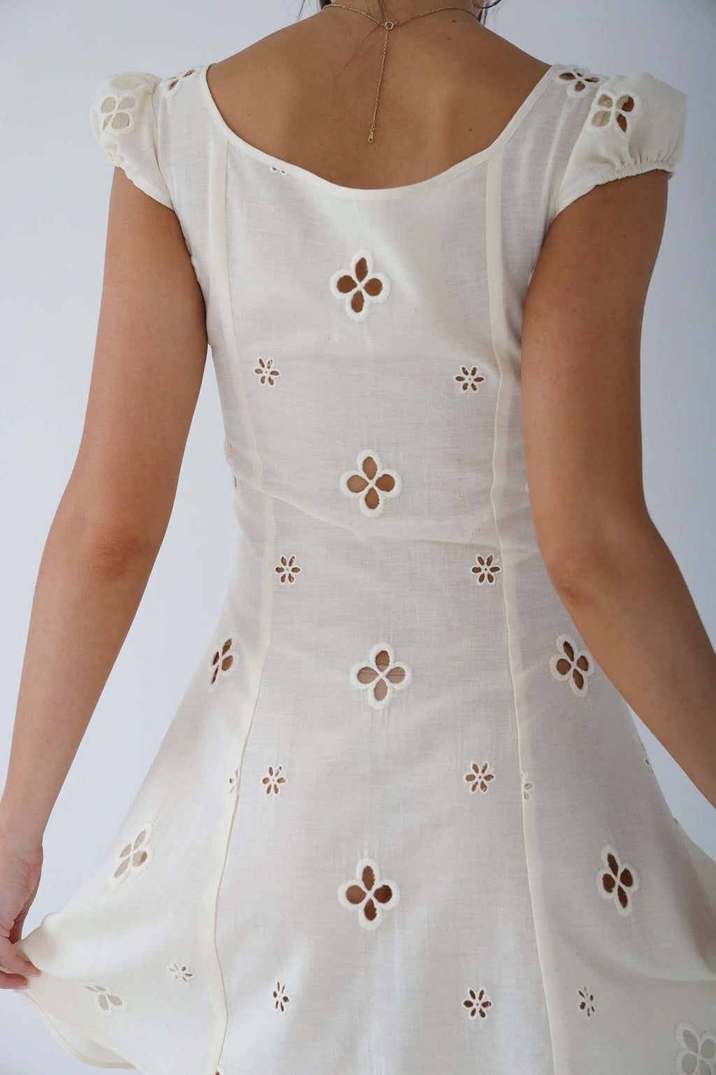 Marianne Huxley | Fitted Mermaid Formal Dress With Floral Cut-Out