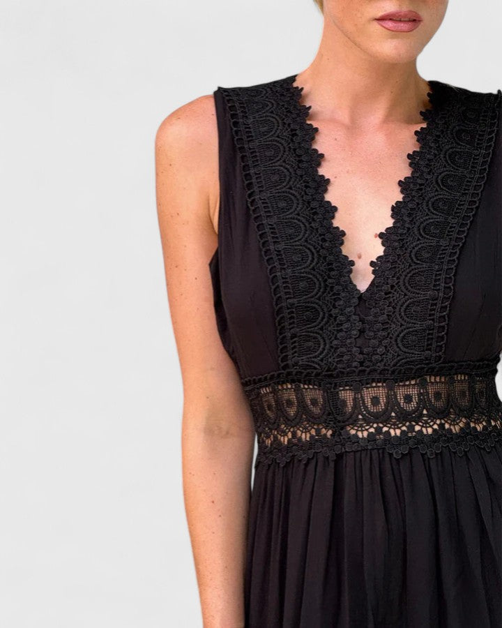 Camille Fontaine | Crochet Lace Maxi Dress