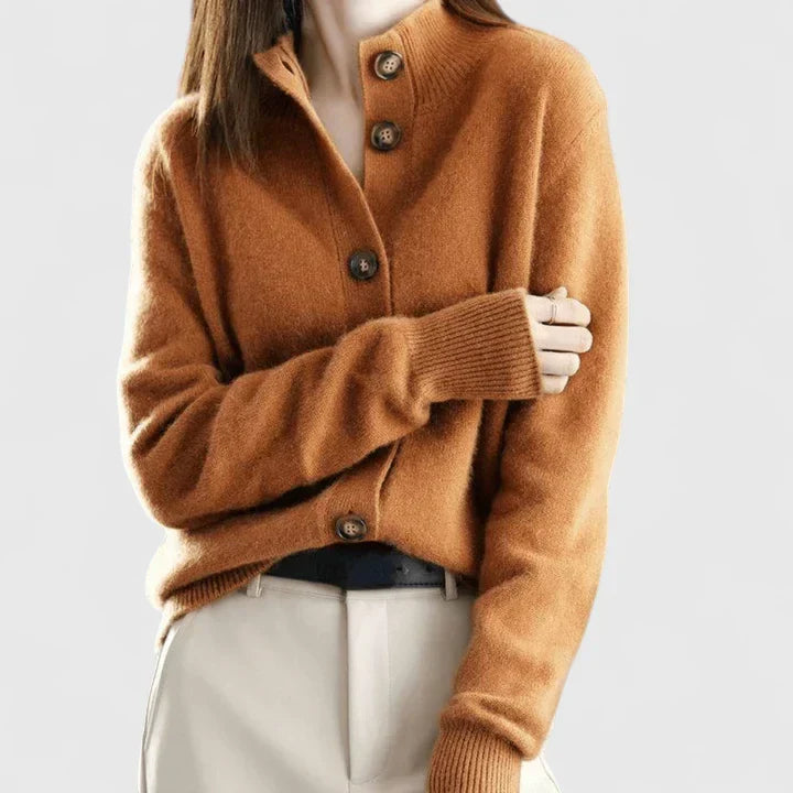 Charlotte Baxter | Refined Collared Button Cardigan
