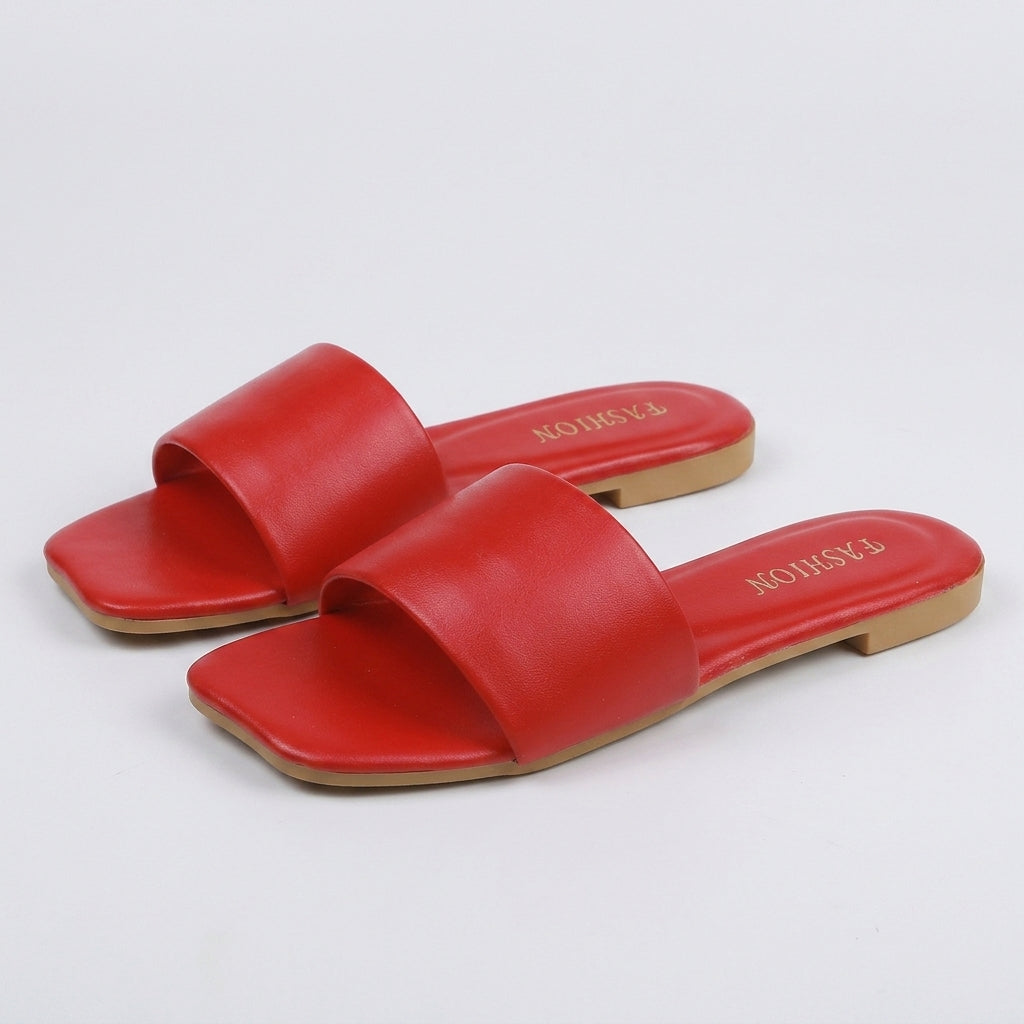 Imogen Taylor | Floral Flat Slippers with Daisy Detail - 605 Red