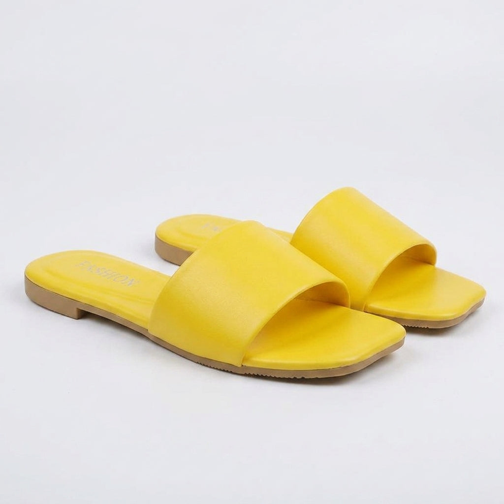 Imogen Taylor | Floral Flat Slippers with Daisy Detail - 605 Yellow