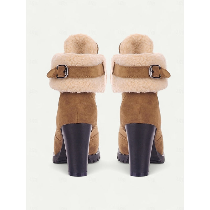 Freya Robinson | Fur-Trimmed Lace-Up Winter Boots