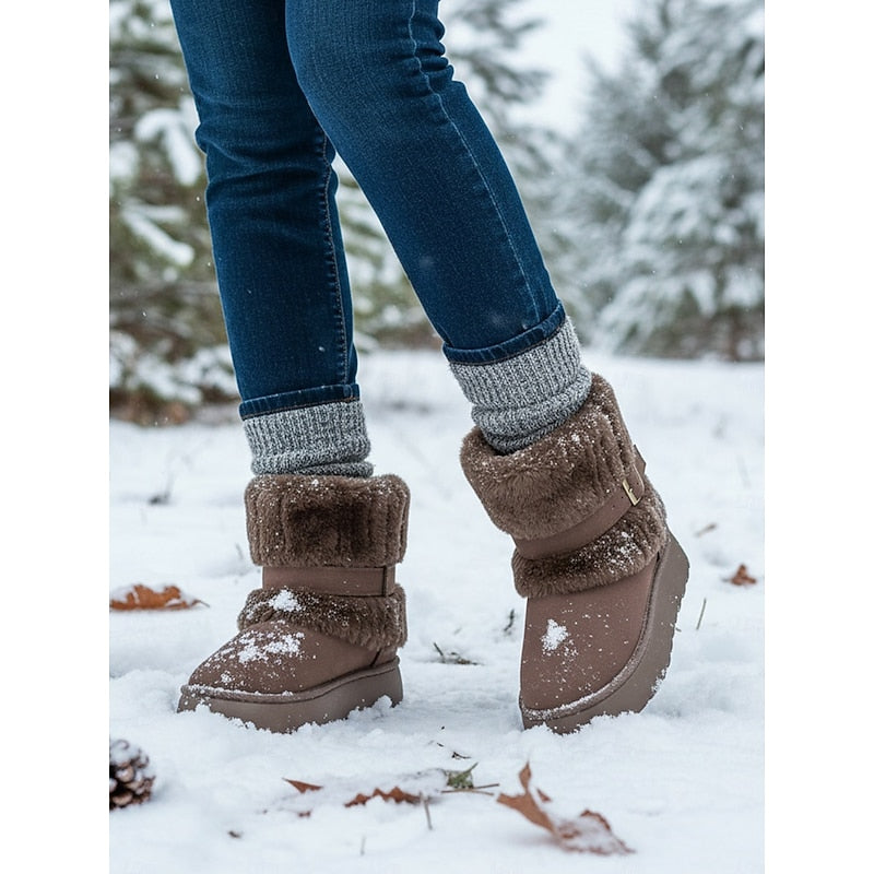 Olivia Wilson | Cozy Fur-Trimmed Snow Boots