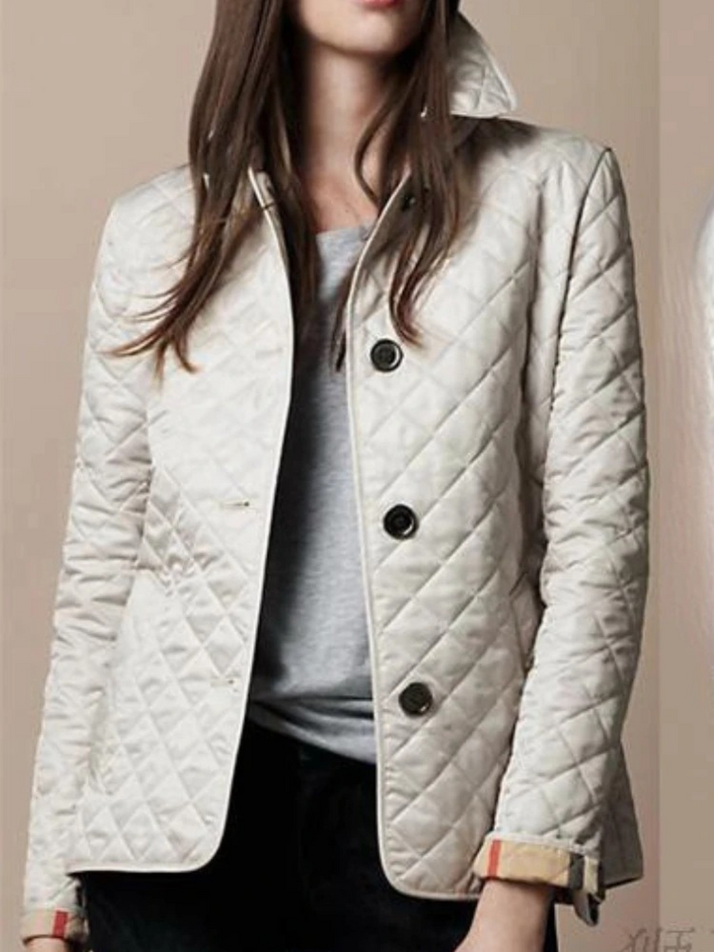 Phoebe Carter | Diamond Quilted Jacket with Turned-Down Collar