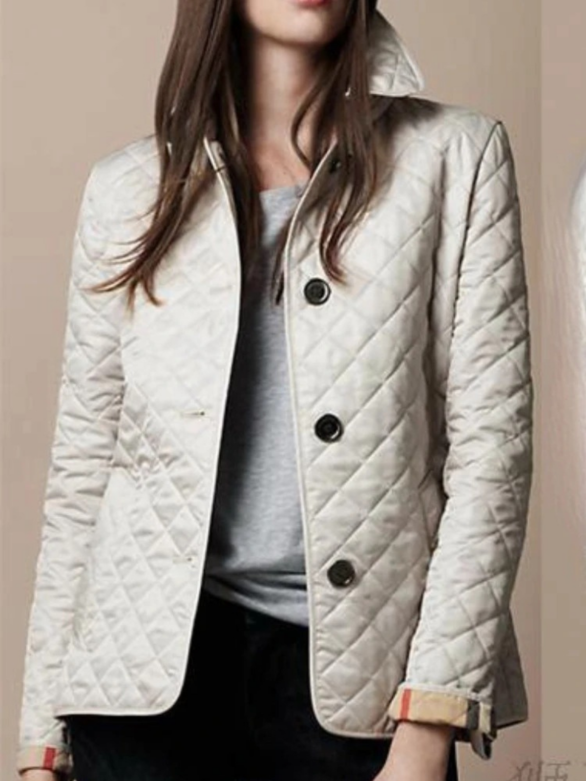 Phoebe Carter | Diamond Quilted Jacket with Turned-Down Collar