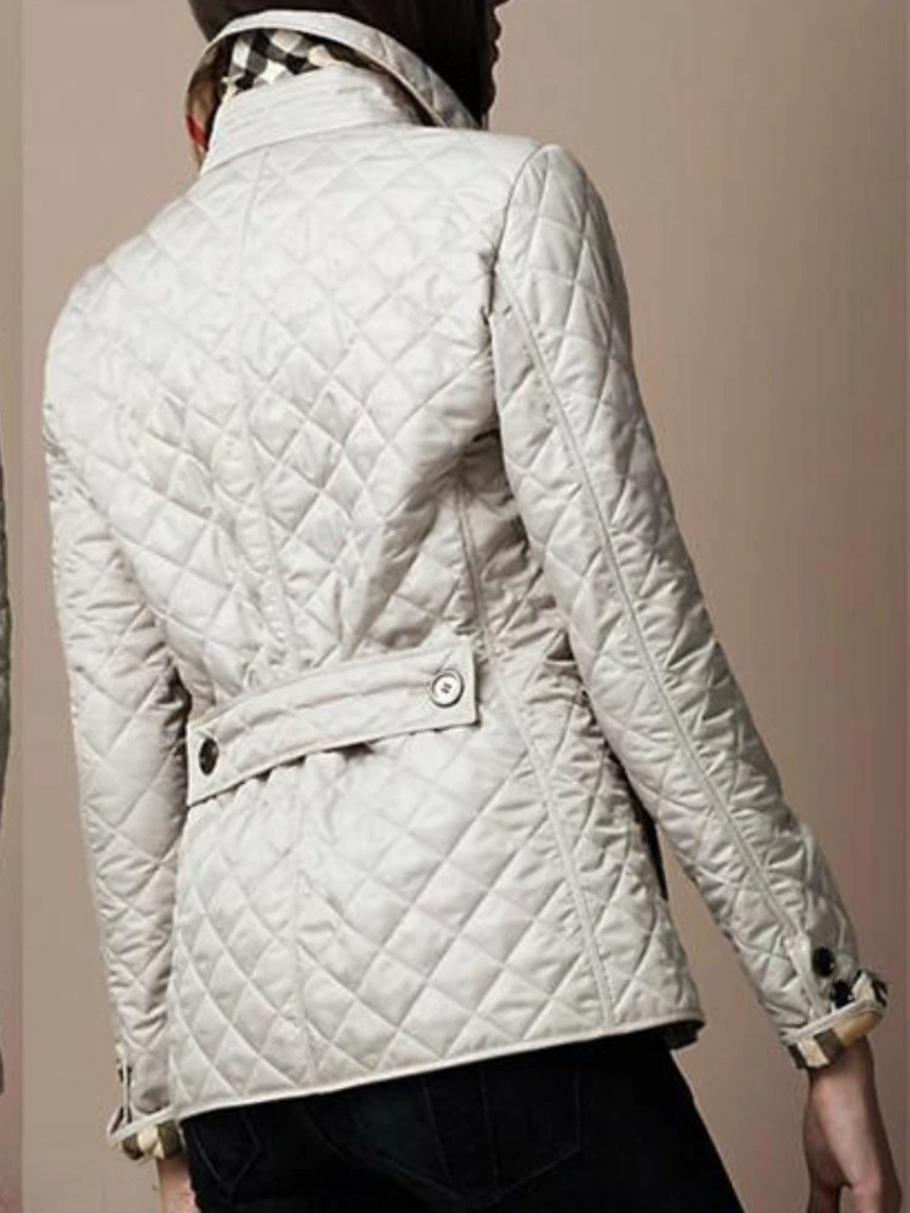 Phoebe Carter | Diamond Quilted Jacket with Turned-Down Collar