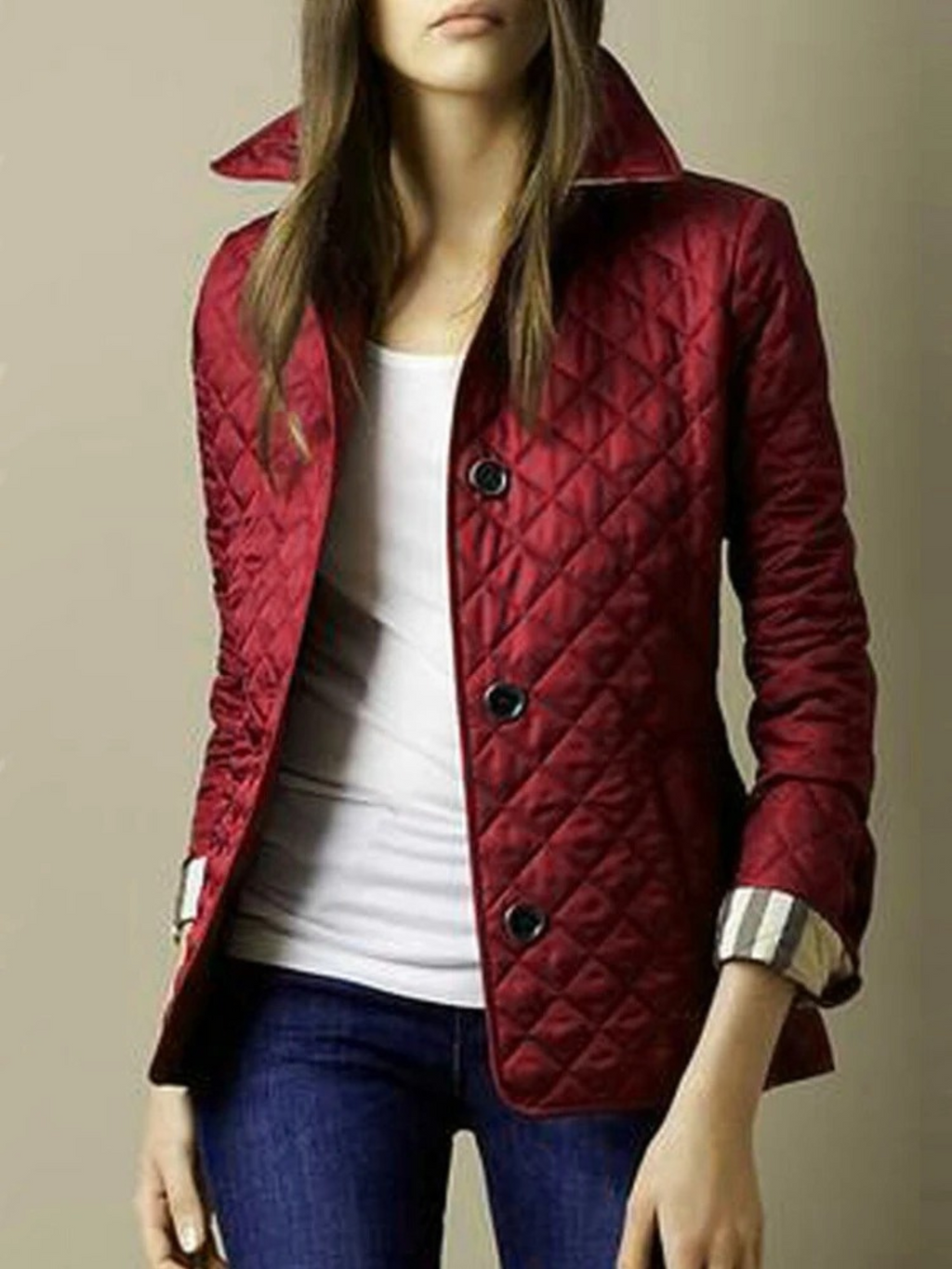 Phoebe Carter | Diamond Quilted Jacket with Turned-Down Collar