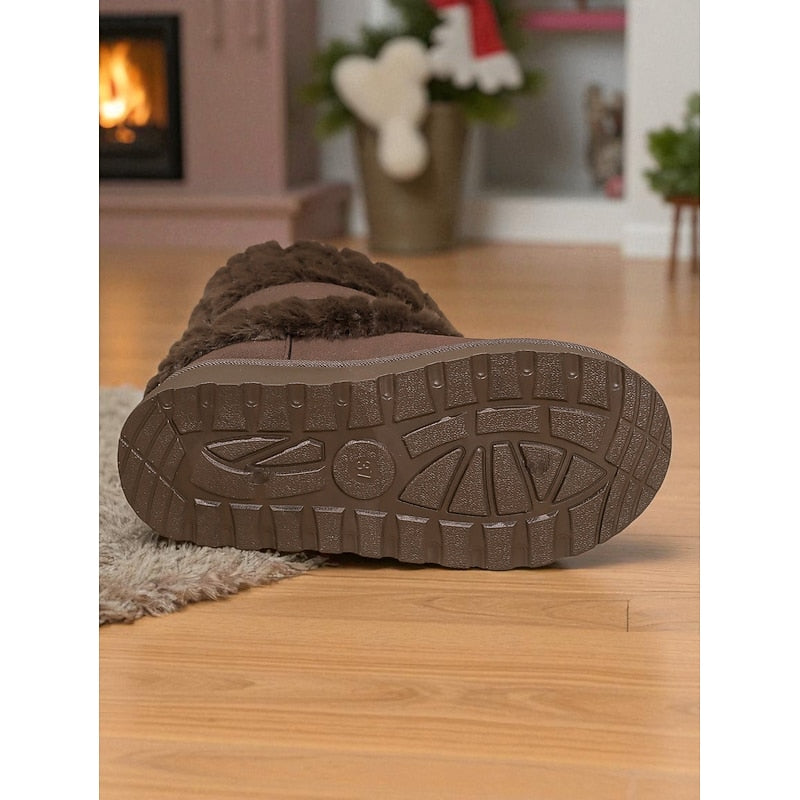 Olivia Wilson | Cozy Fur-Trimmed Snow Boots